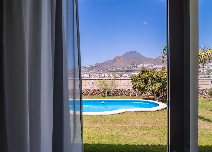 Modern Villa With Private Pool And Mountain Views