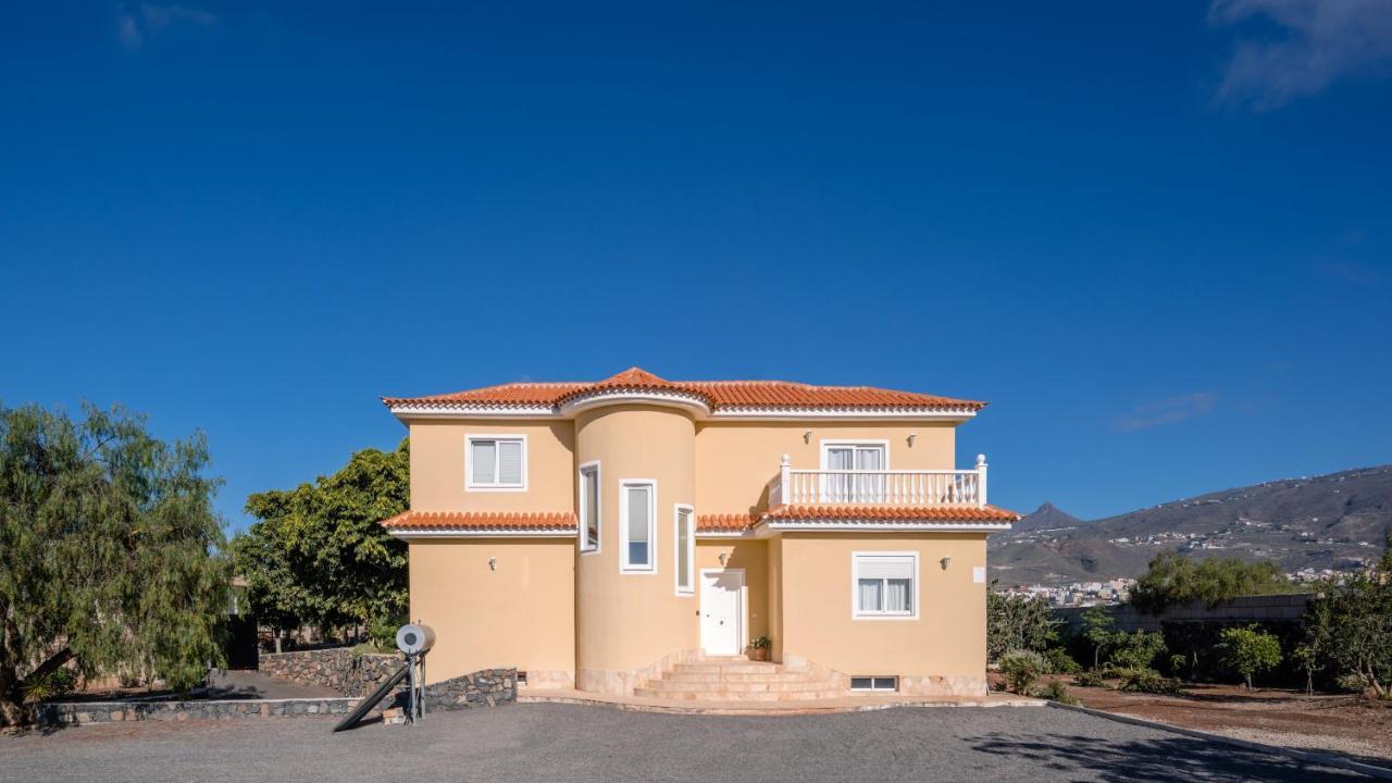 Modern With Private Pool And Mountain Views Villa Arona (Tenerife)