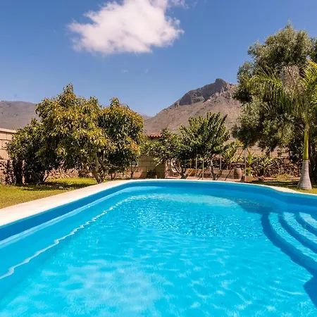 Modern Villa With Private Pool And Mountain Views Arona  Exterior photo